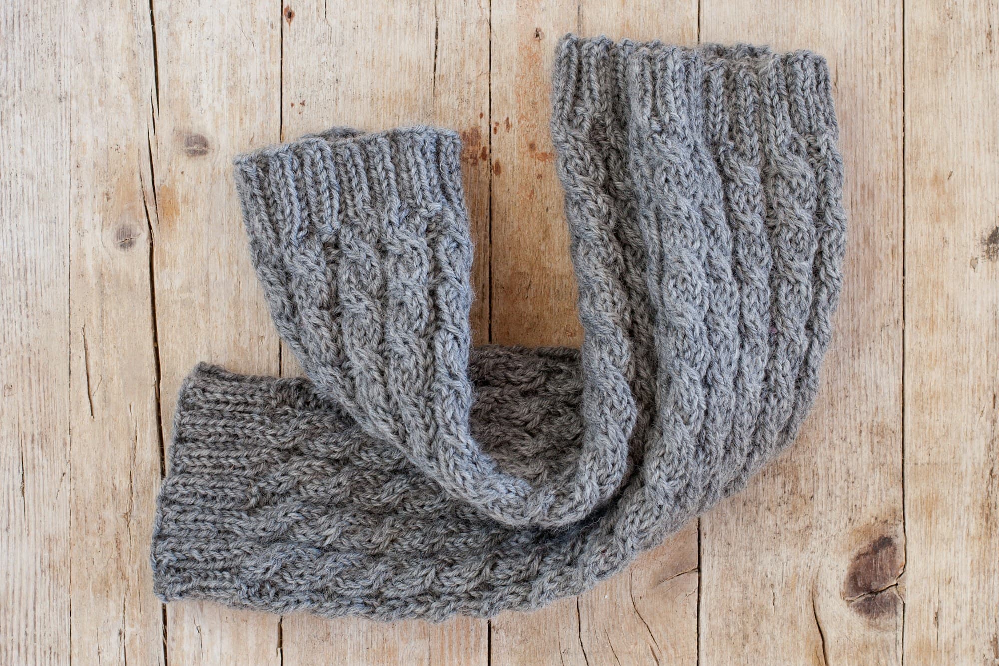 Mittens, undyed