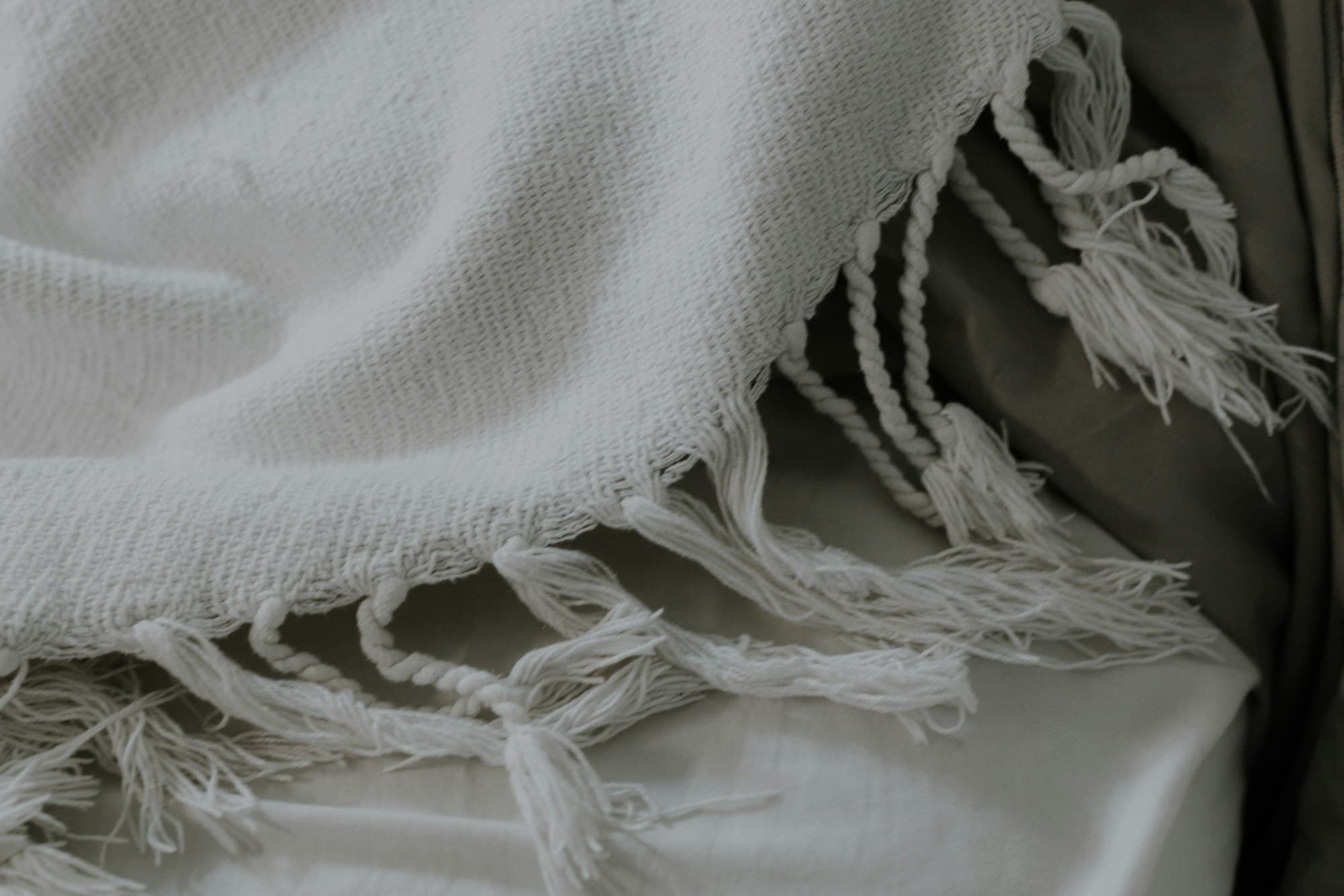 Wrap, undyed wool