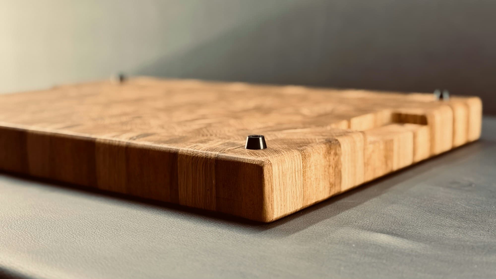 End-grain block, oak