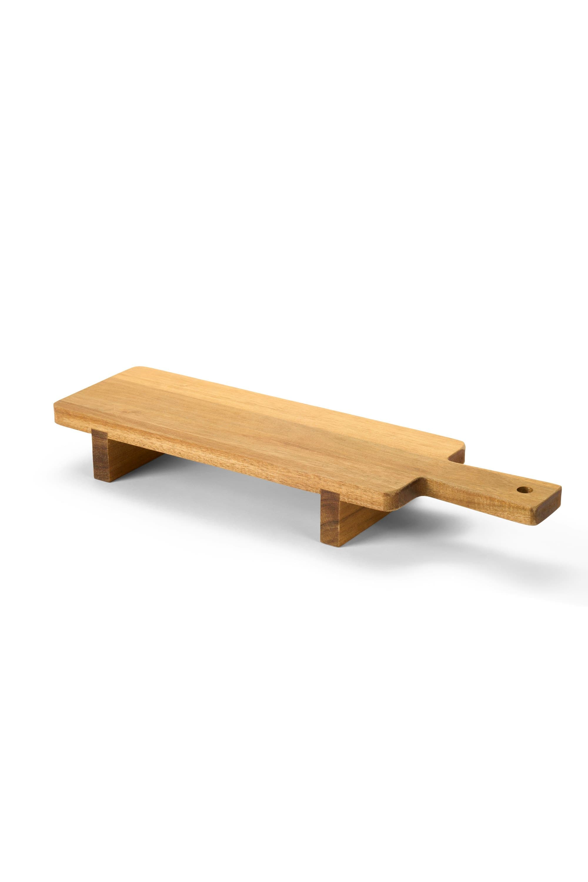 Serving board on feet